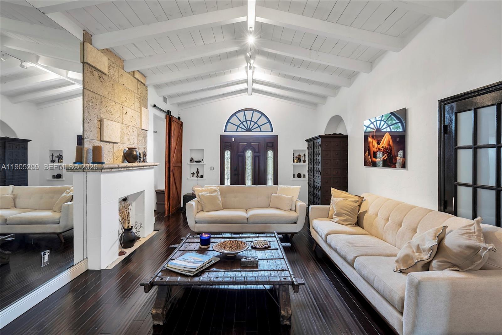 Isle of Normandy Miami VI - Residential