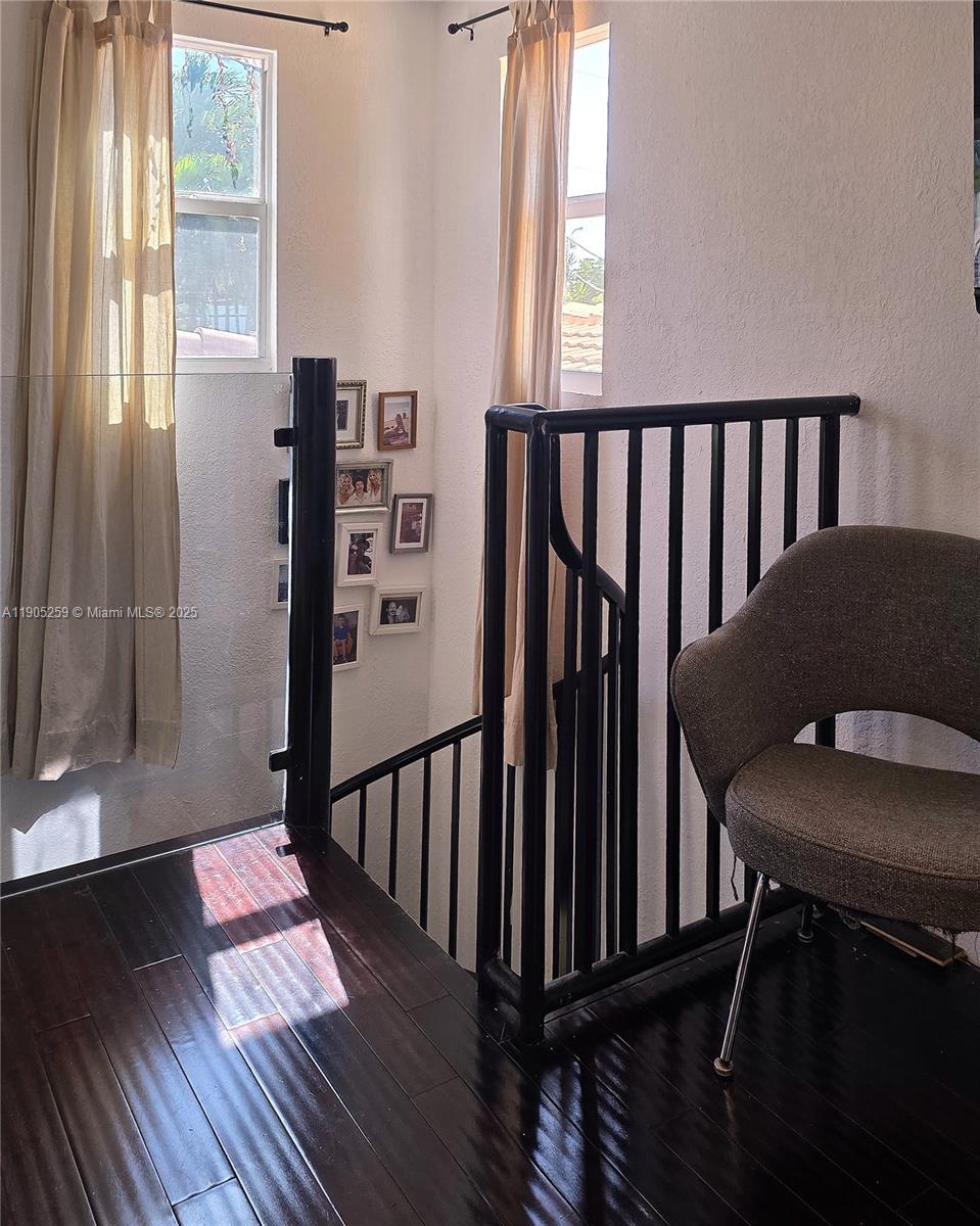 Isle of Normandy Miami VI - Residential