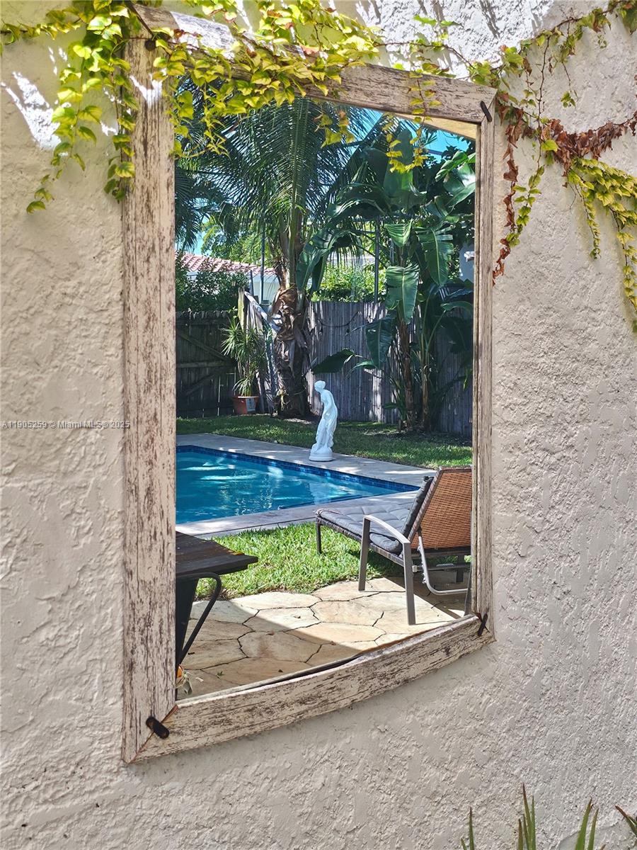 Isle of Normandy Miami VI - Residential