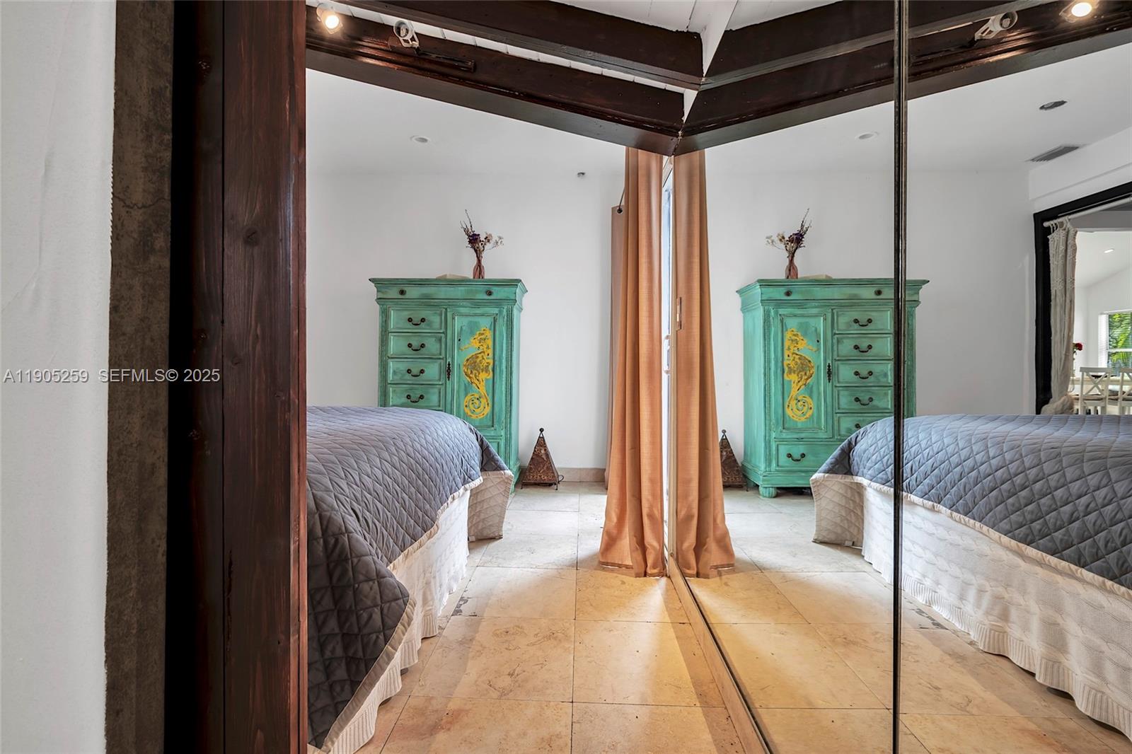 Isle of Normandy Miami VI - Residential