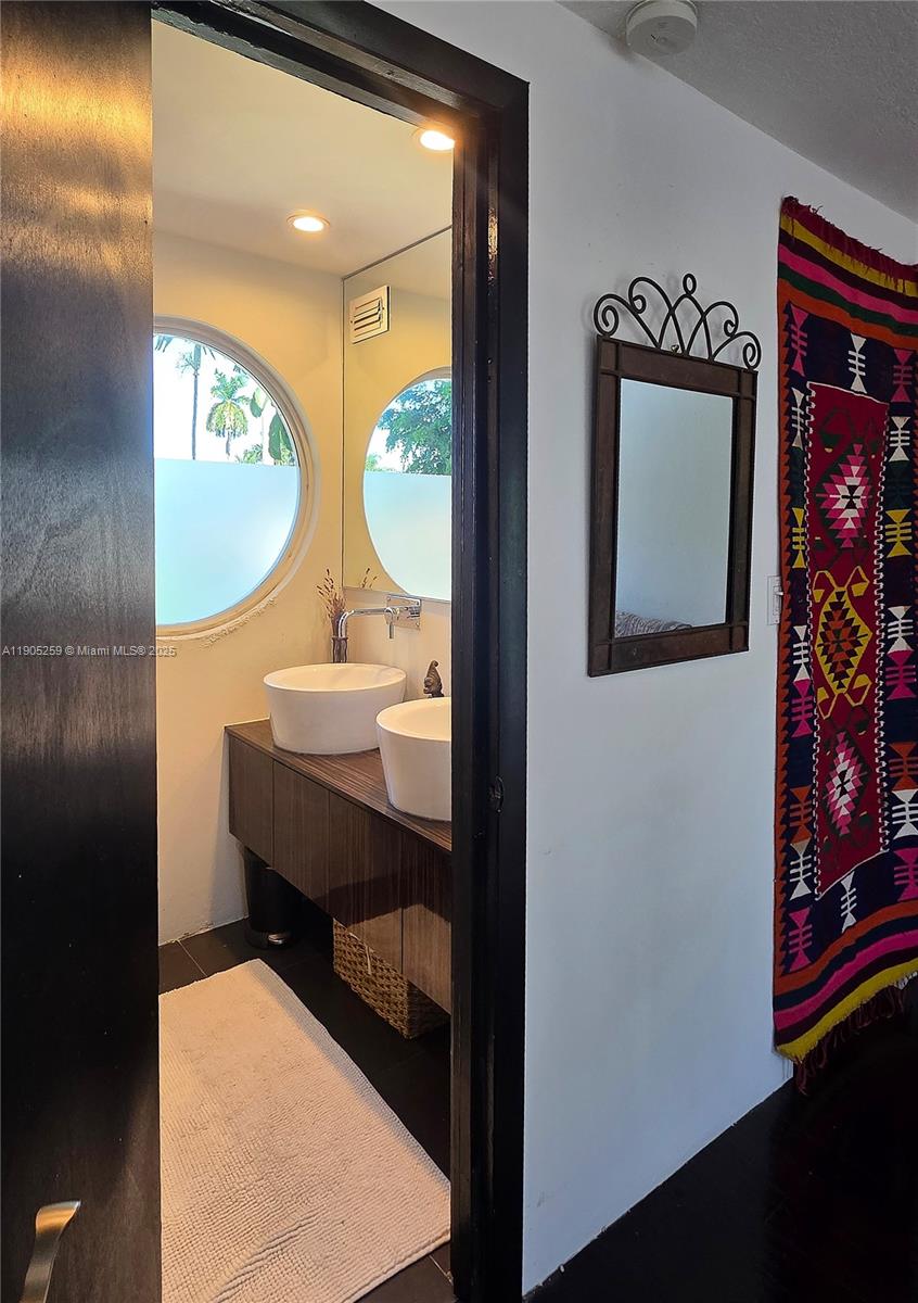 Isle of Normandy Miami VI - Residential