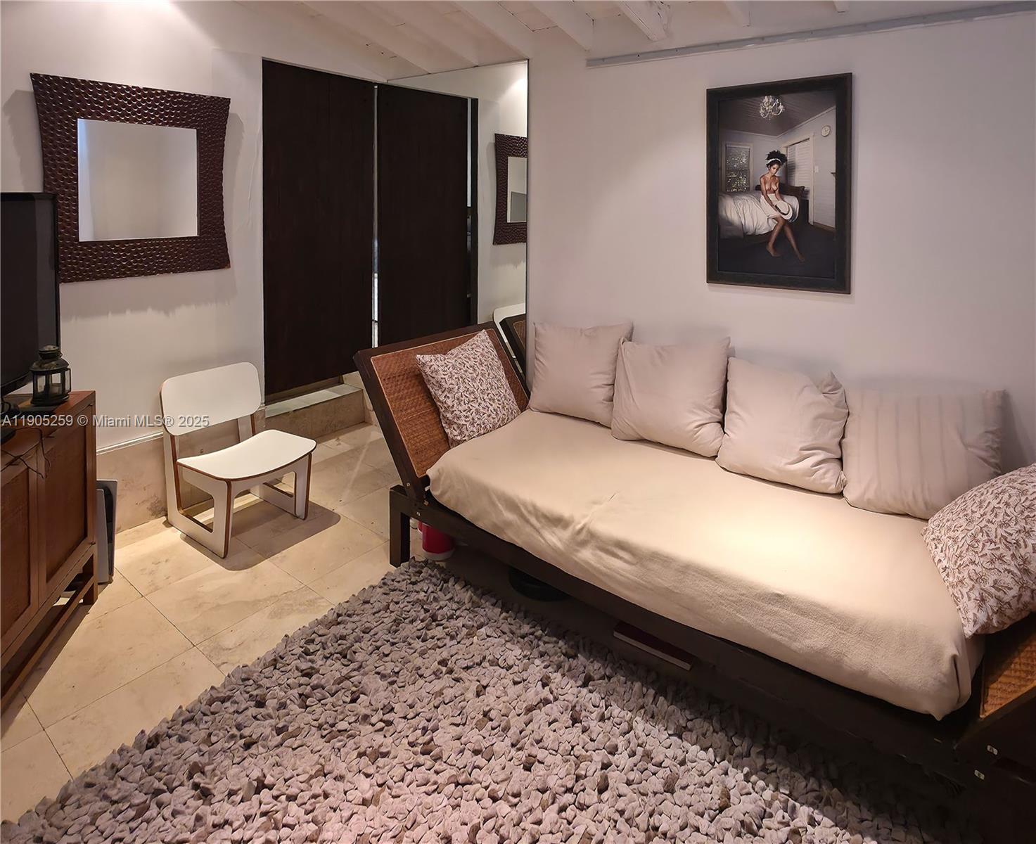 Isle of Normandy Miami VI - Residential