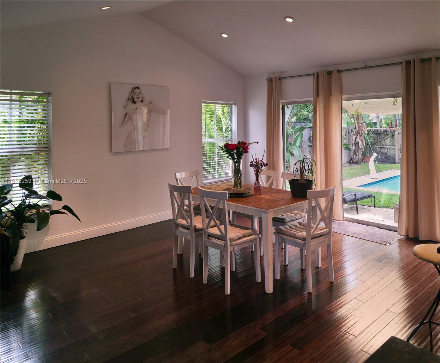 View photos, virtual tours, details... 1368 Normandy Dr