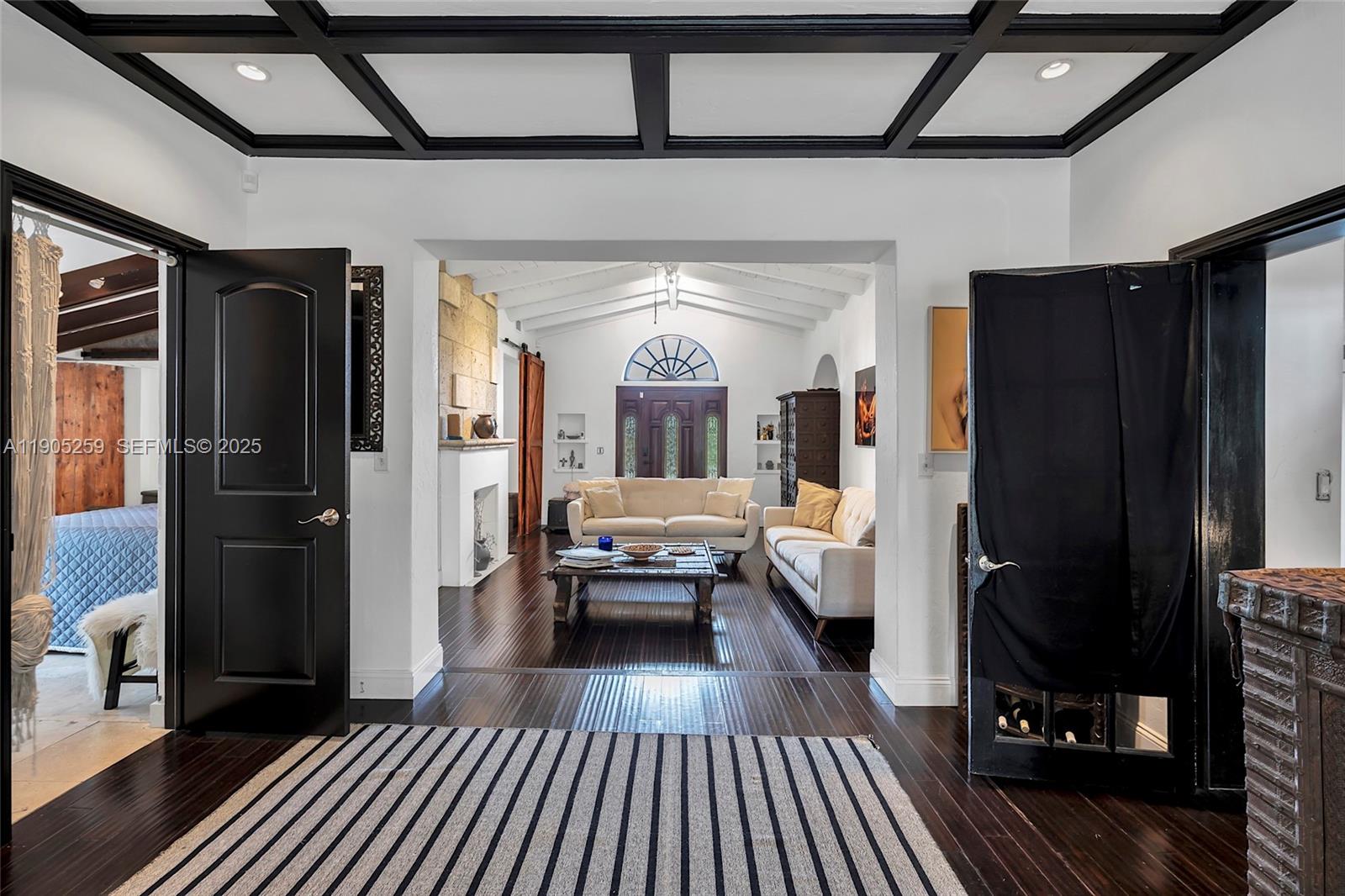 Isle of Normandy Miami VI - Residential