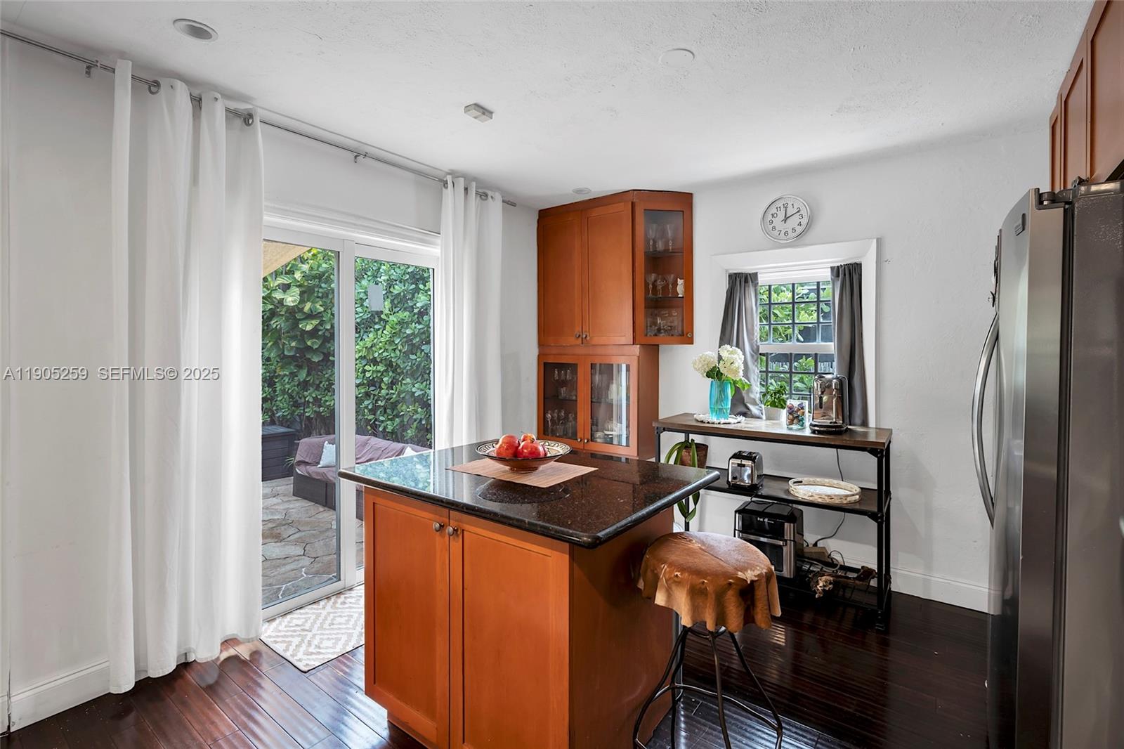 Isle of Normandy Miami VI - Residential