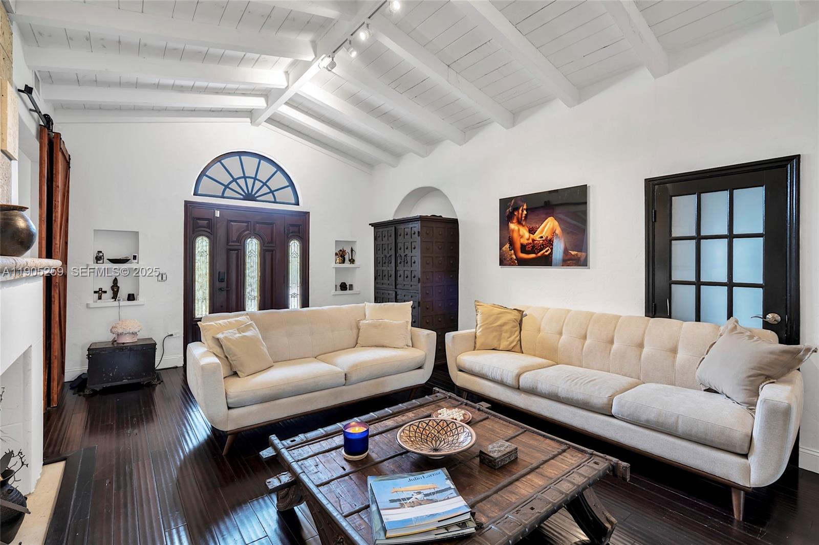 Isle of Normandy Miami VI - Residential