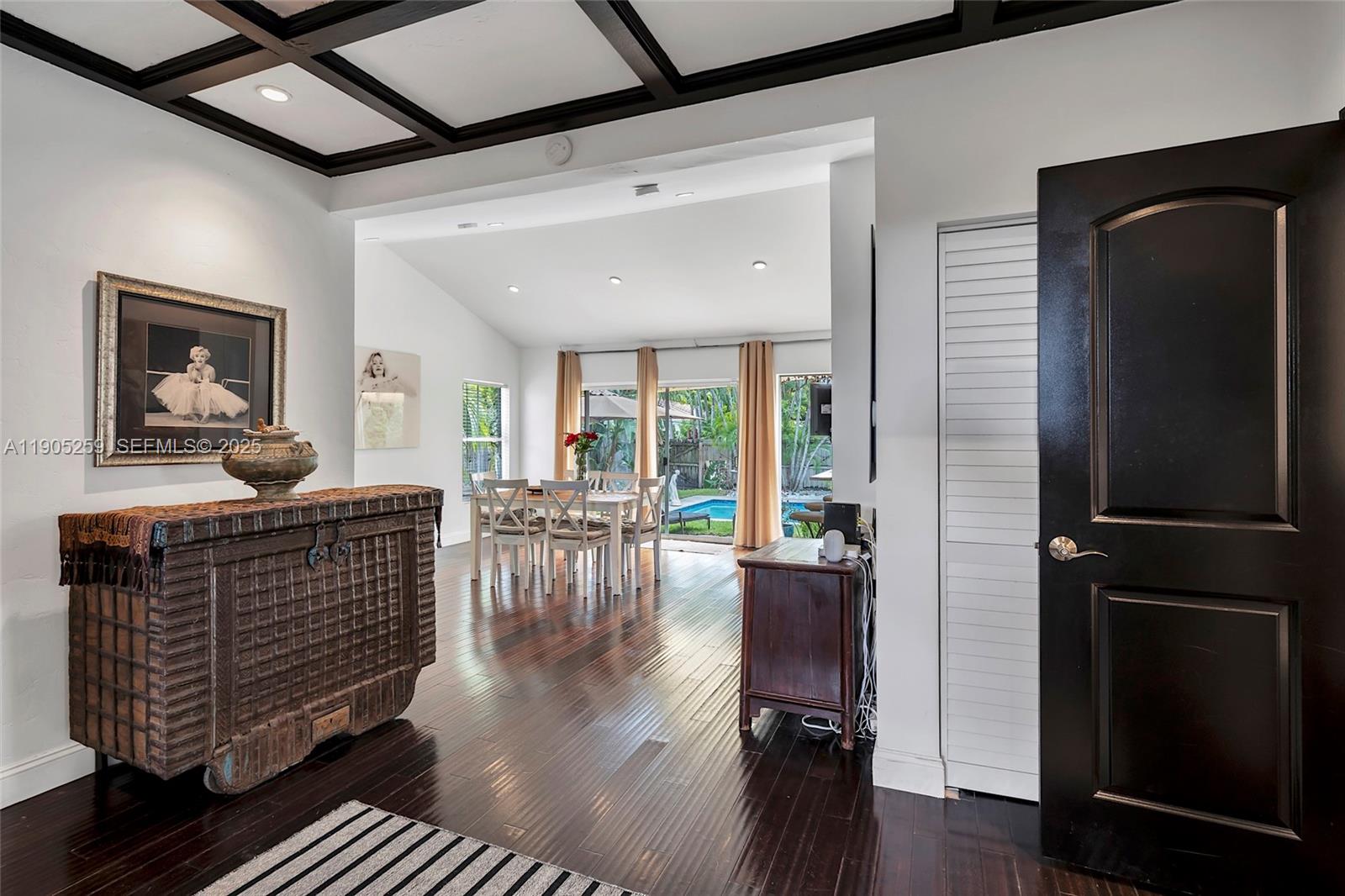 Isle of Normandy Miami VI - Residential