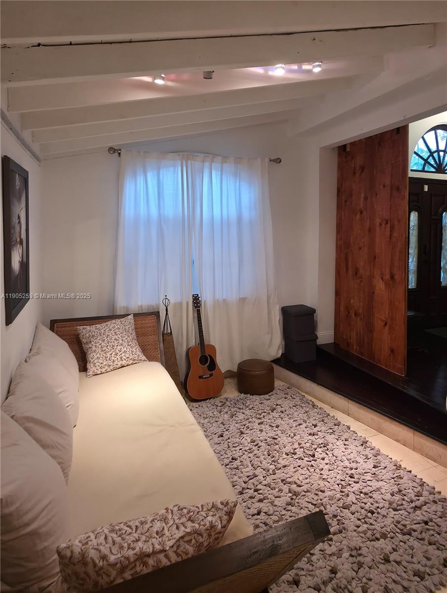 Isle of Normandy Miami VI - Residential