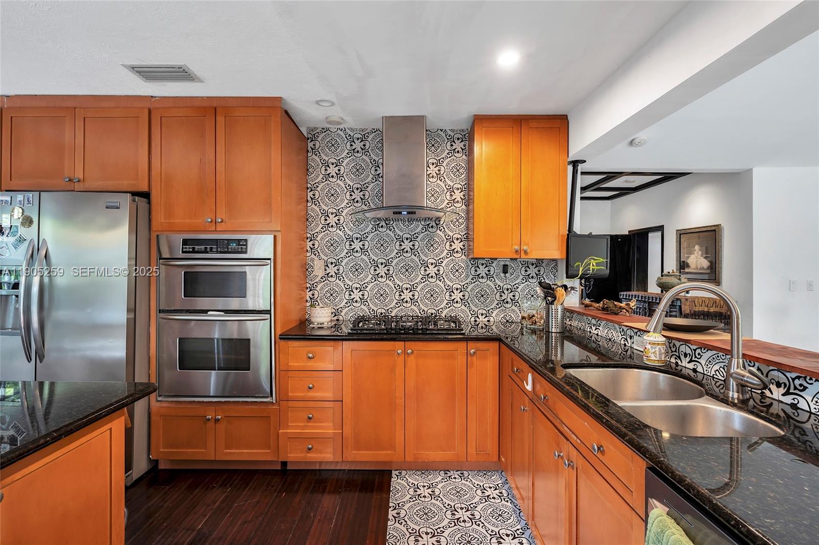 Isle of Normandy Miami VI - Residential