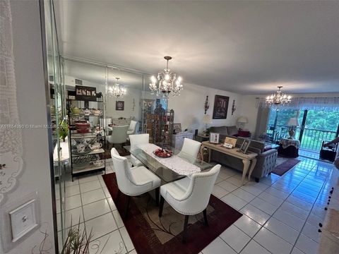 12550 SW 15th St 303E Pembroke Pines FL 33027