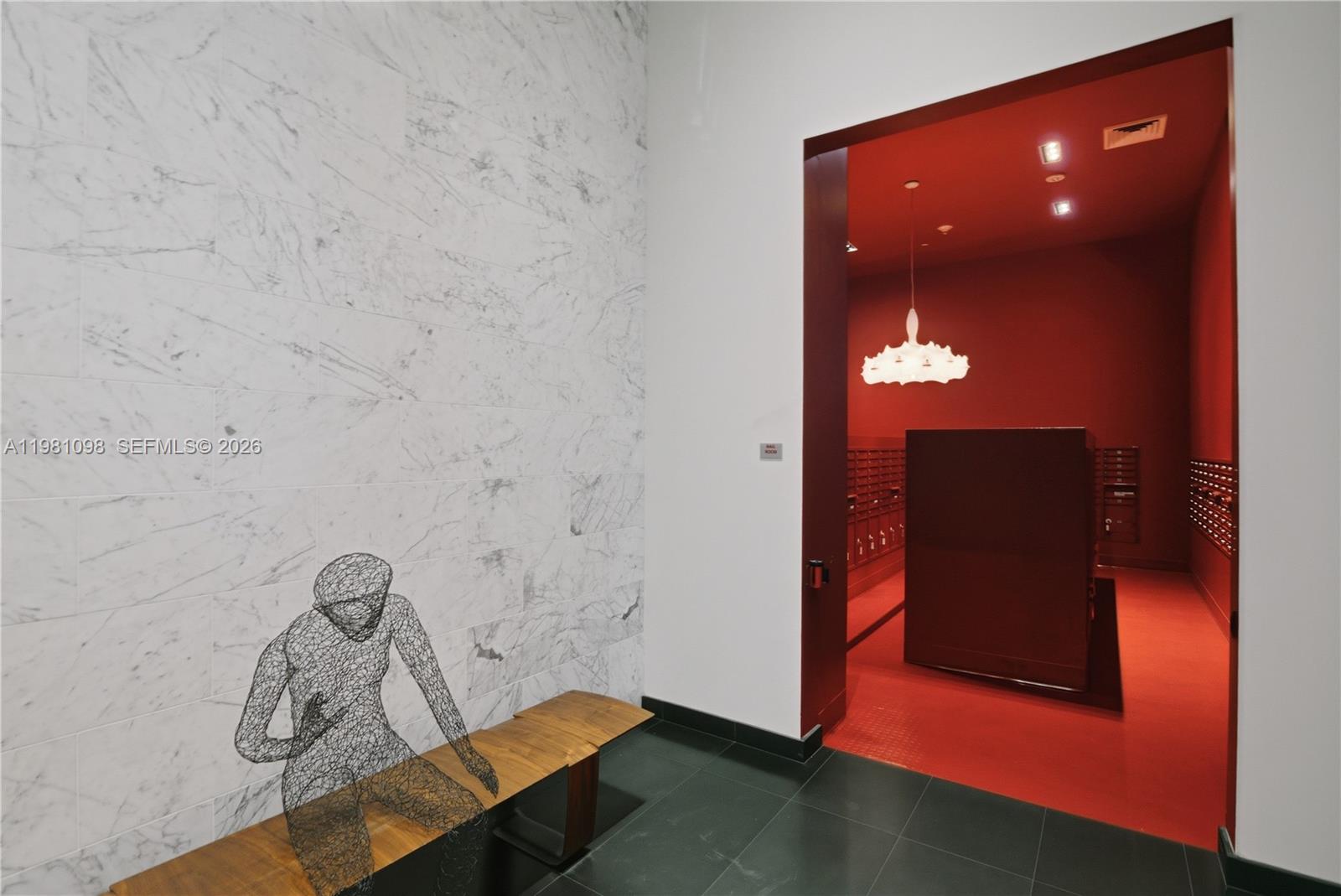 CANVAS CONDO - Residential