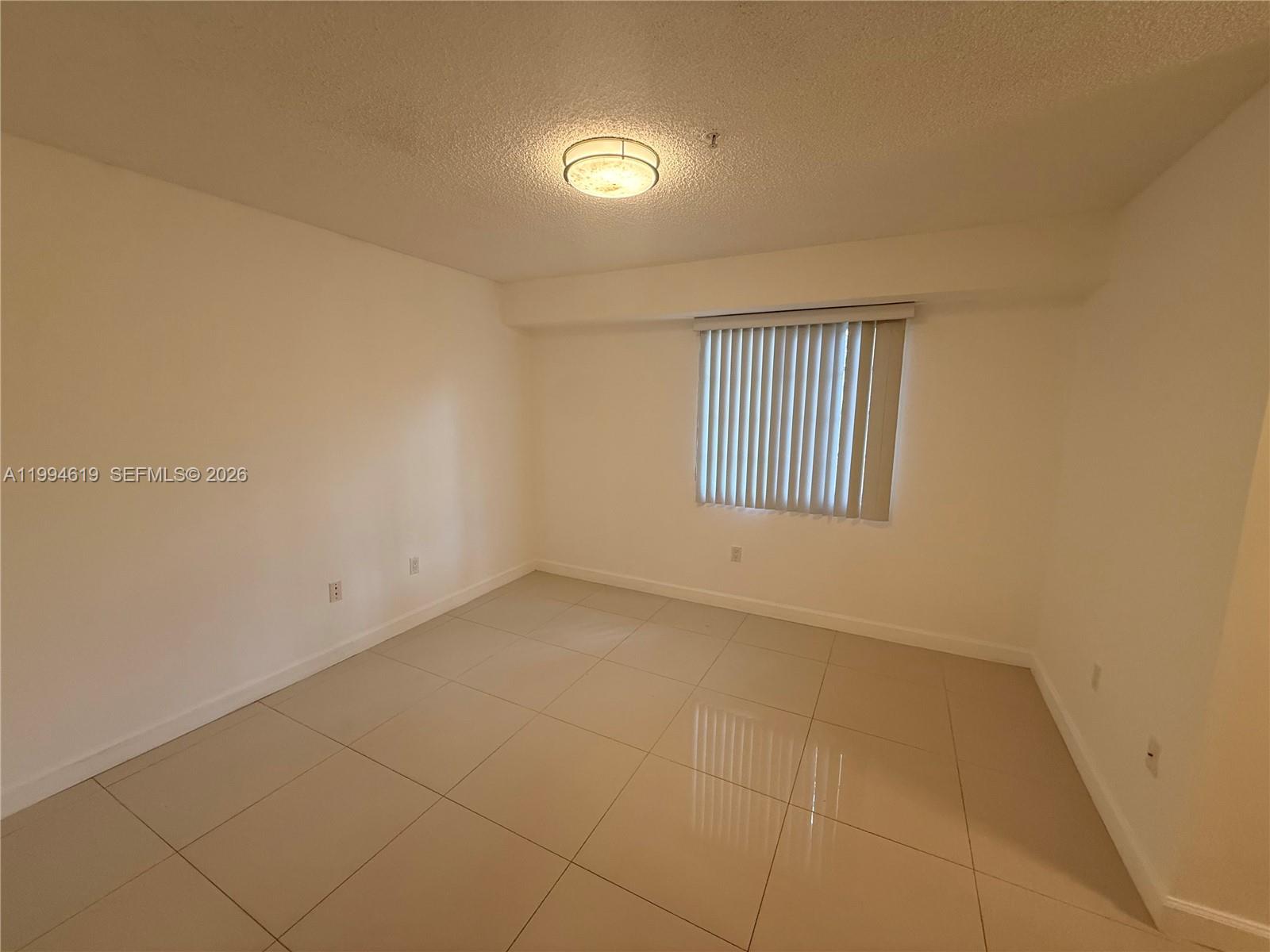 AVENTI AT AVENTURA CONDO - Residential