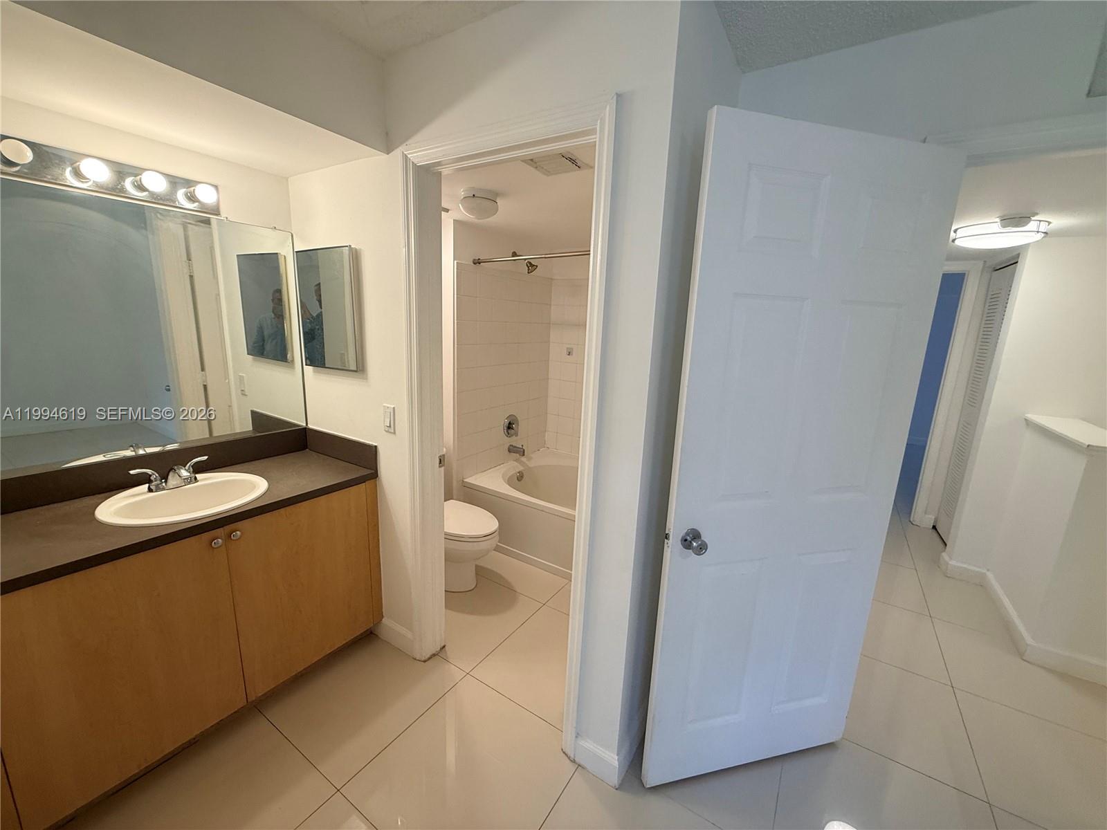 AVENTI AT AVENTURA CONDO - Residential