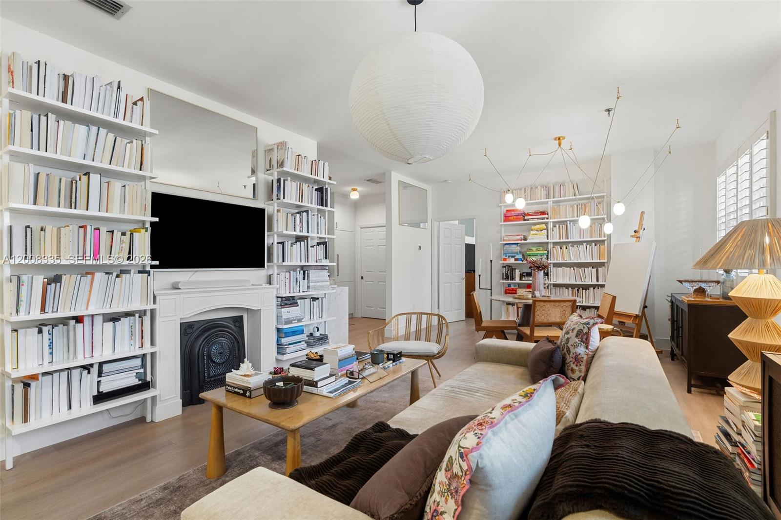 THE BILTMORE REGENT CONDO - Residential