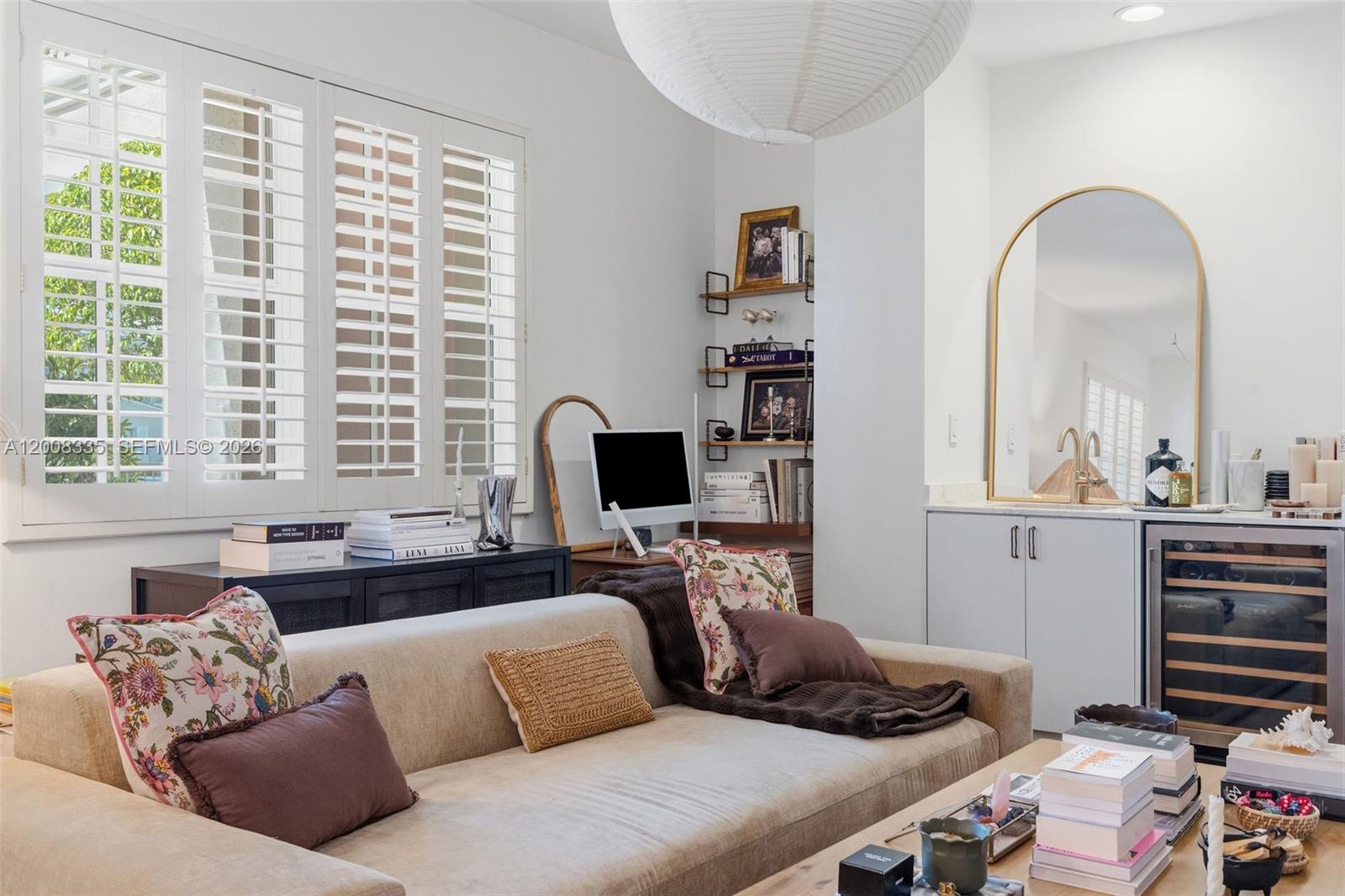 THE BILTMORE REGENT CONDO - Residential