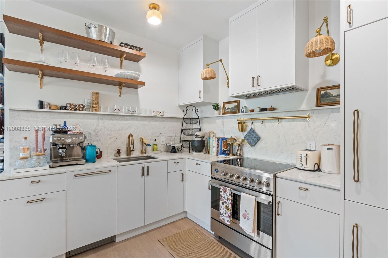 THE BILTMORE REGENT CONDO - Residential
