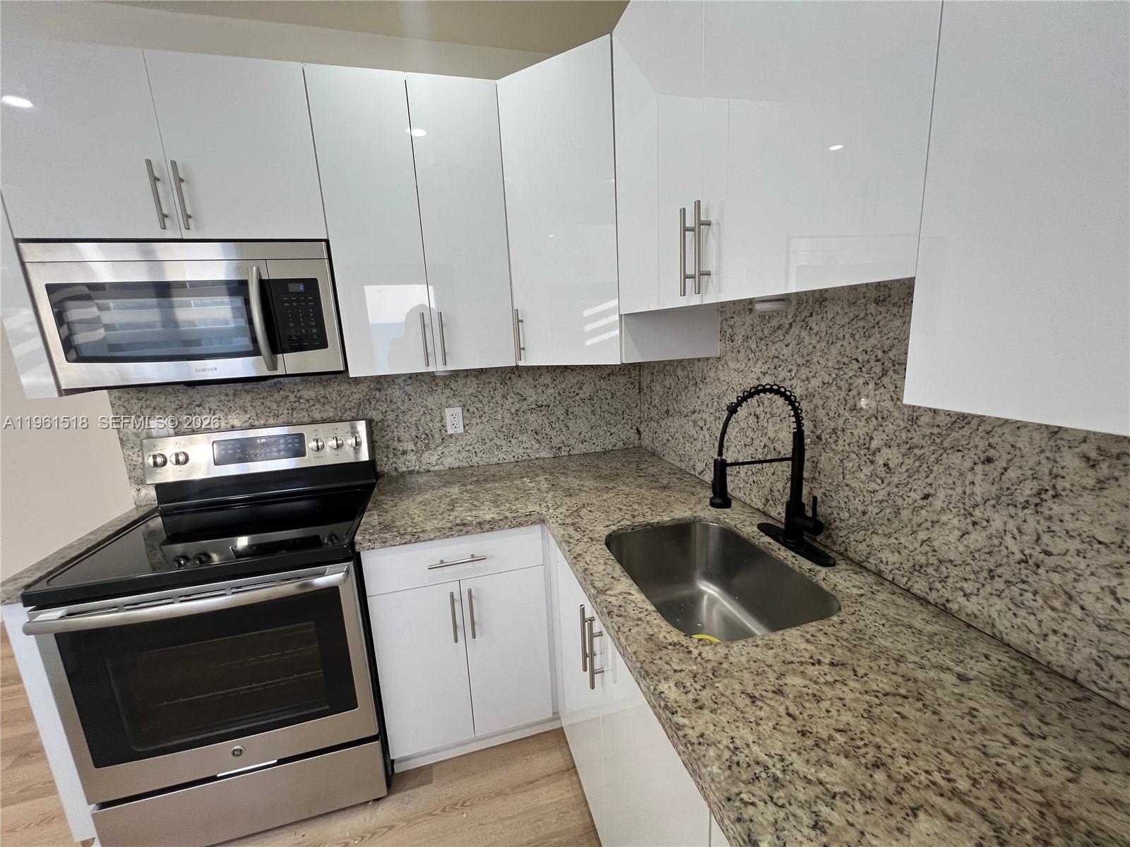 SILVER BLUFF HOMESITES - Residential Income