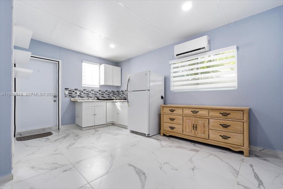 SILVER BLUFF HOMESITES - Residential Income