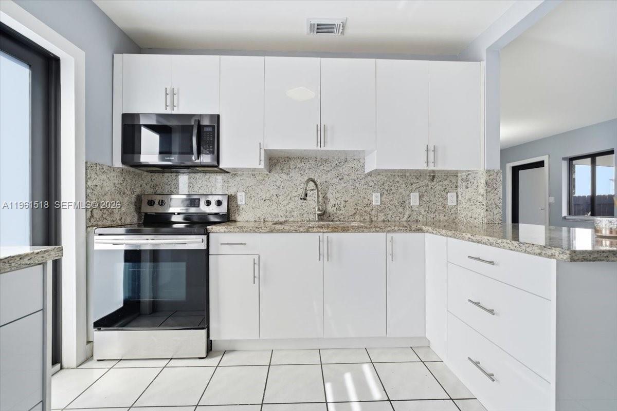 SILVER BLUFF HOMESITES - Residential Income