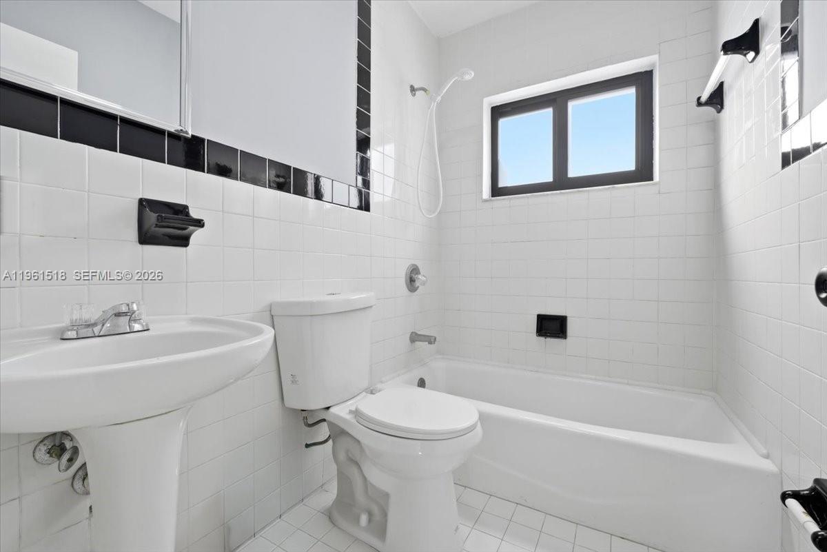 SILVER BLUFF HOMESITES - Residential Income