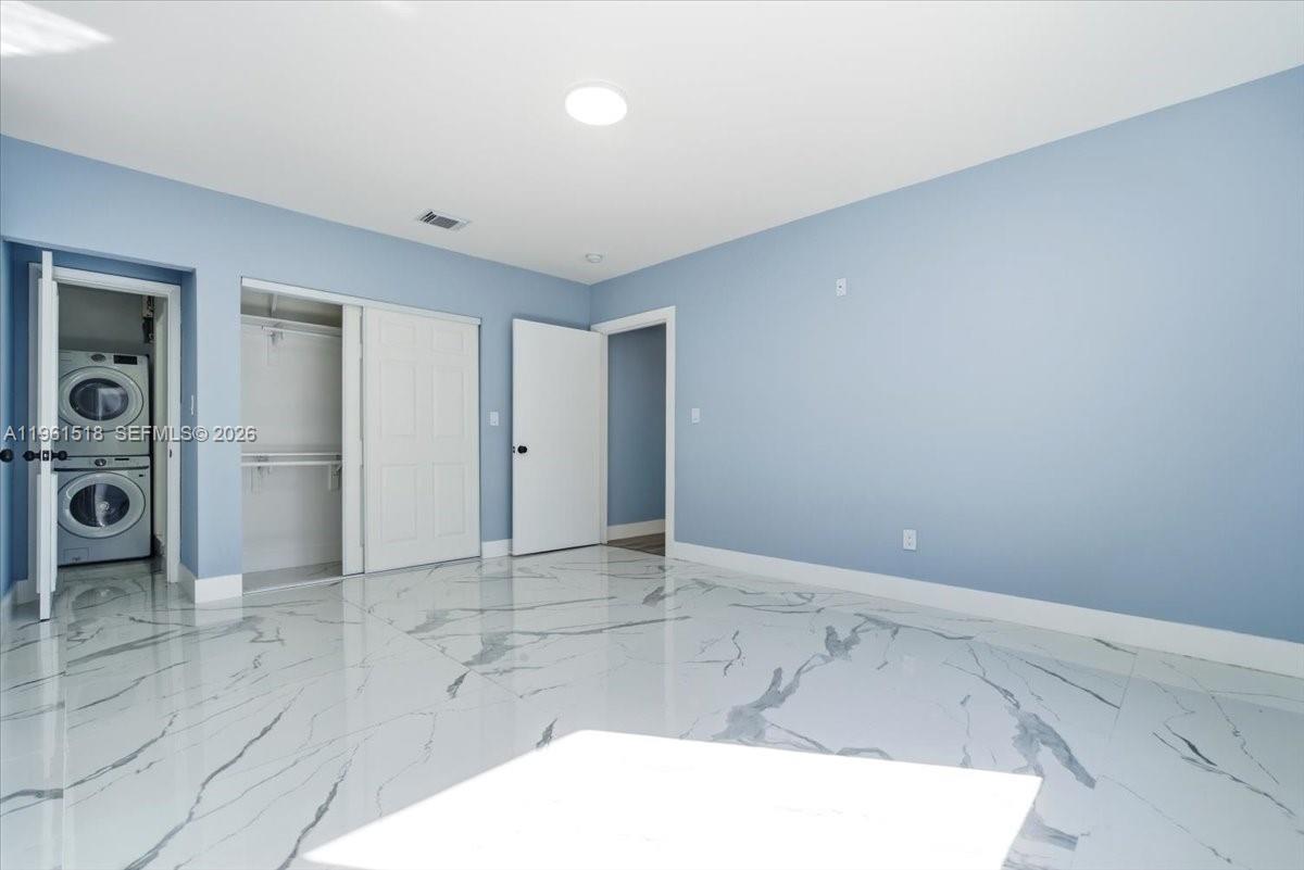 SILVER BLUFF HOMESITES - Residential Income