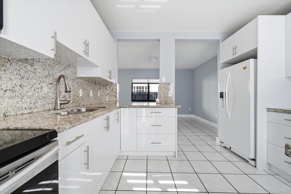 SILVER BLUFF HOMESITES - Residential Income