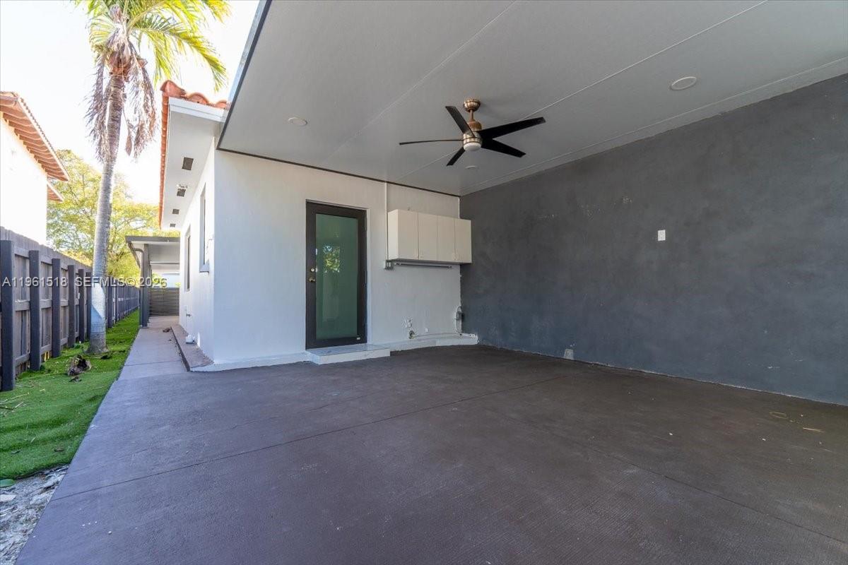 SILVER BLUFF HOMESITES - Residential Income