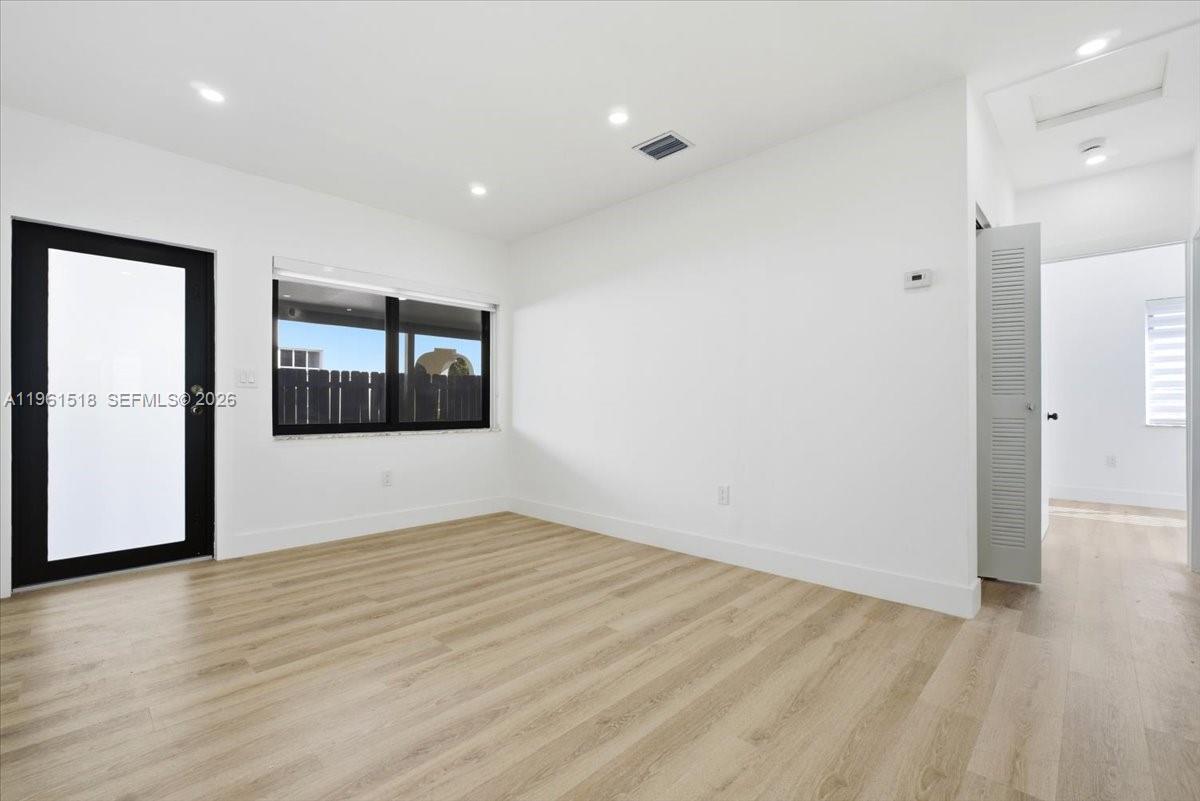 SILVER BLUFF HOMESITES - Residential Income