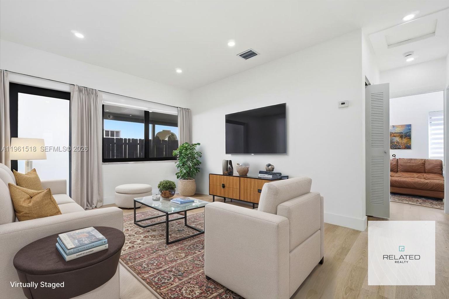 SILVER BLUFF HOMESITES - Residential Income