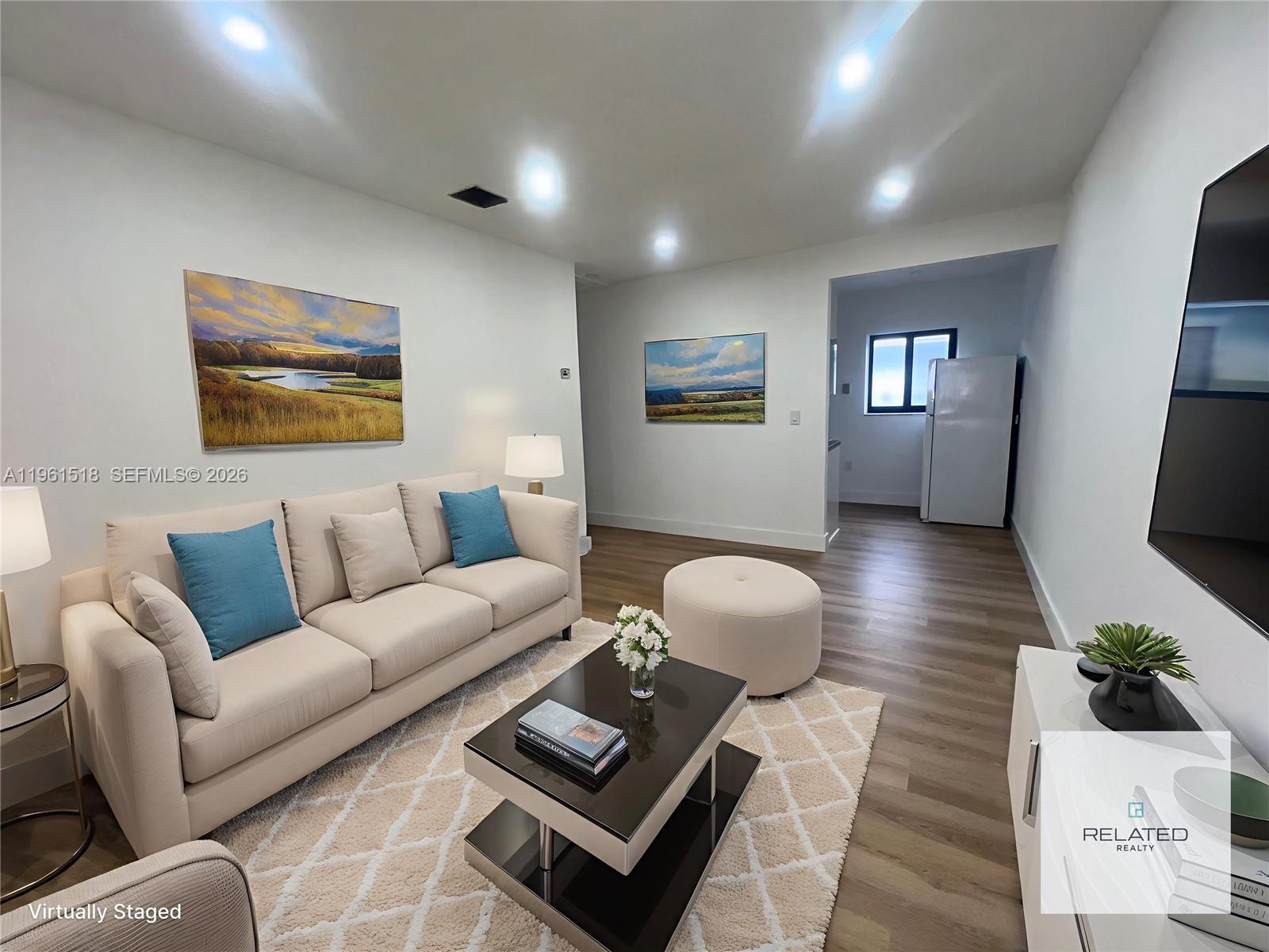 SILVER BLUFF HOMESITES - Residential Income