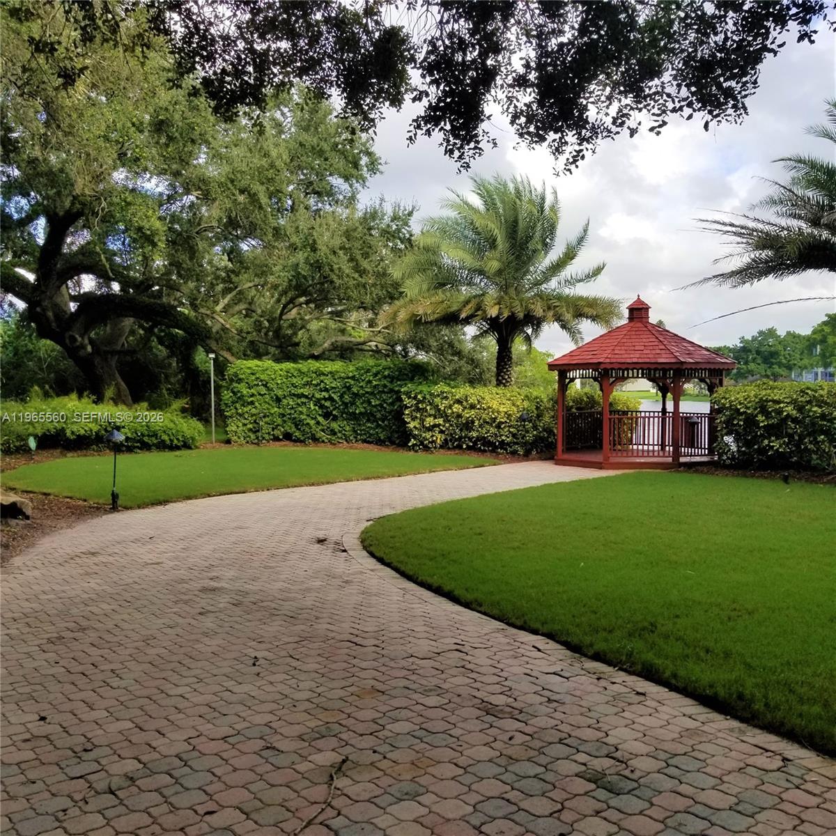 POINCIANA 7 OF PINE ISLAND - Residential Lease