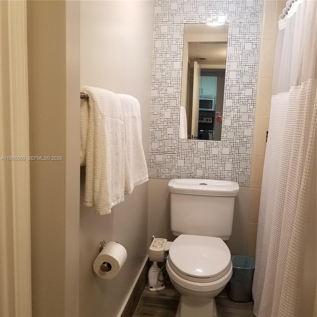 POINCIANA 7 OF PINE ISLAND - Residential Lease