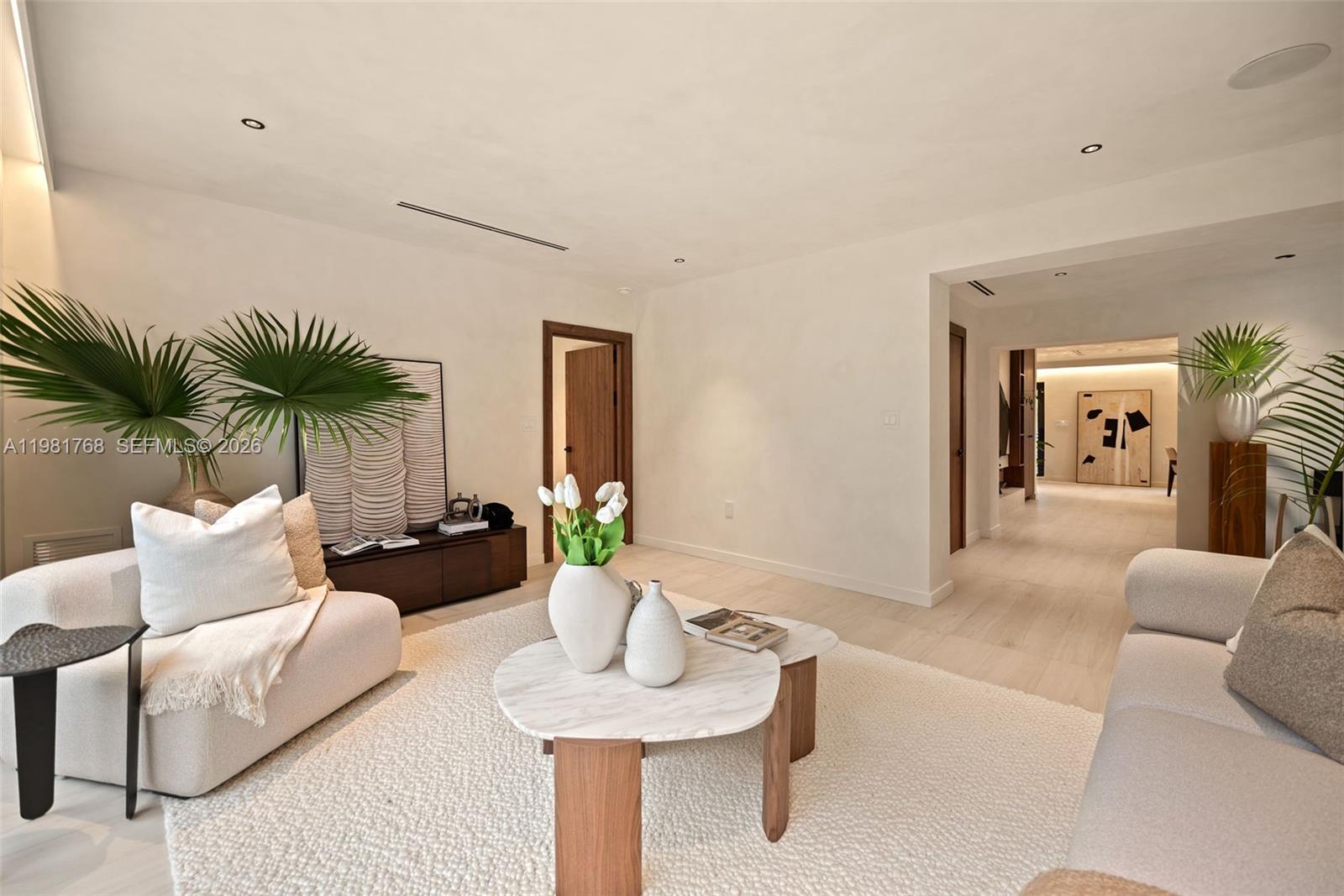 ELBARODA GROVE - Residential