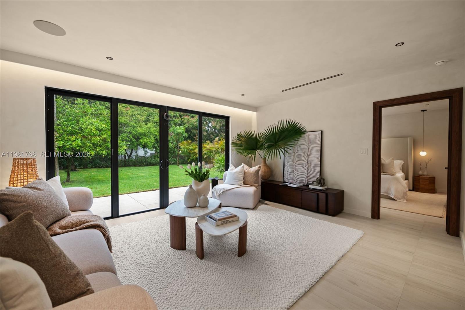 ELBARODA GROVE - Residential