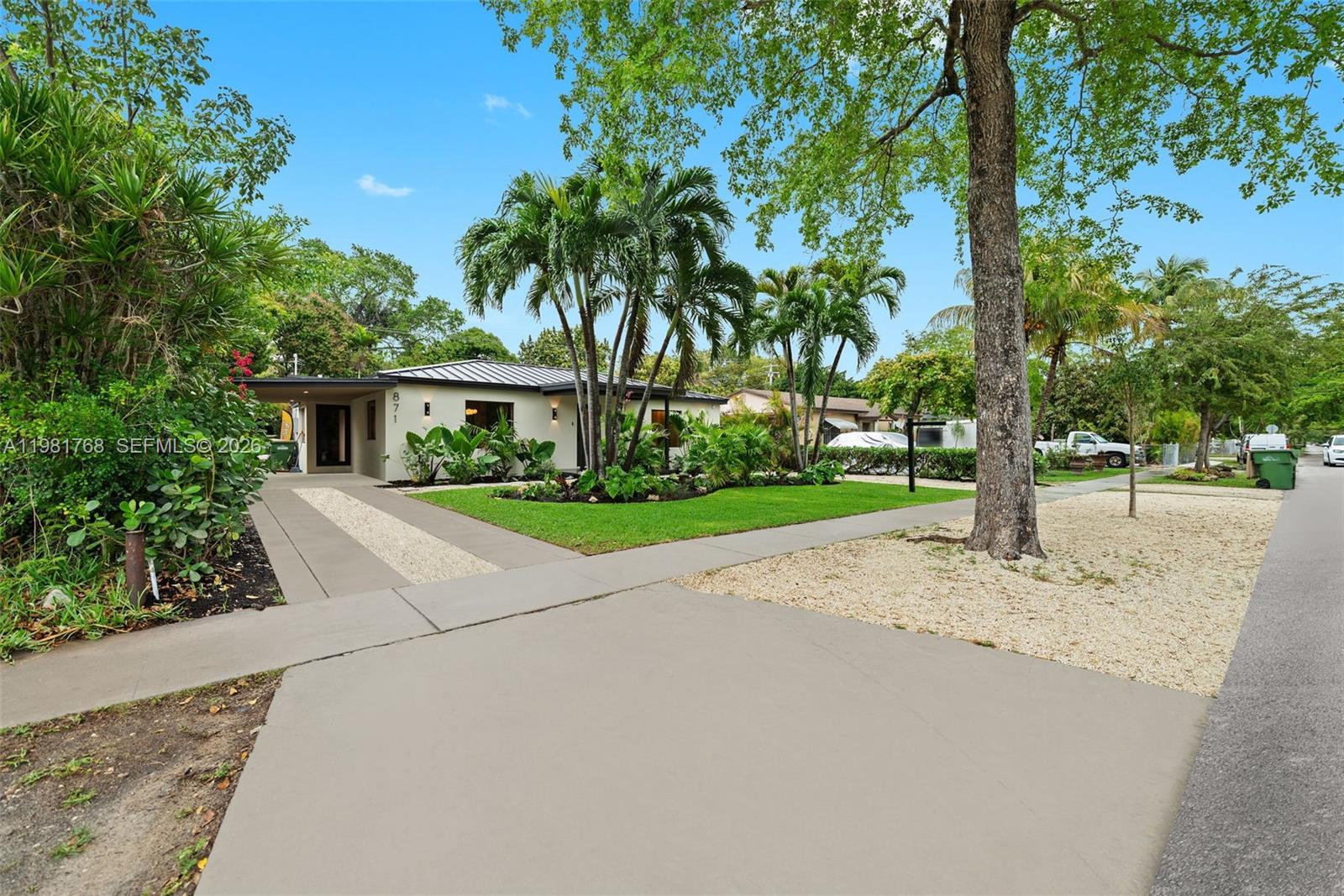 ELBARODA GROVE - Residential