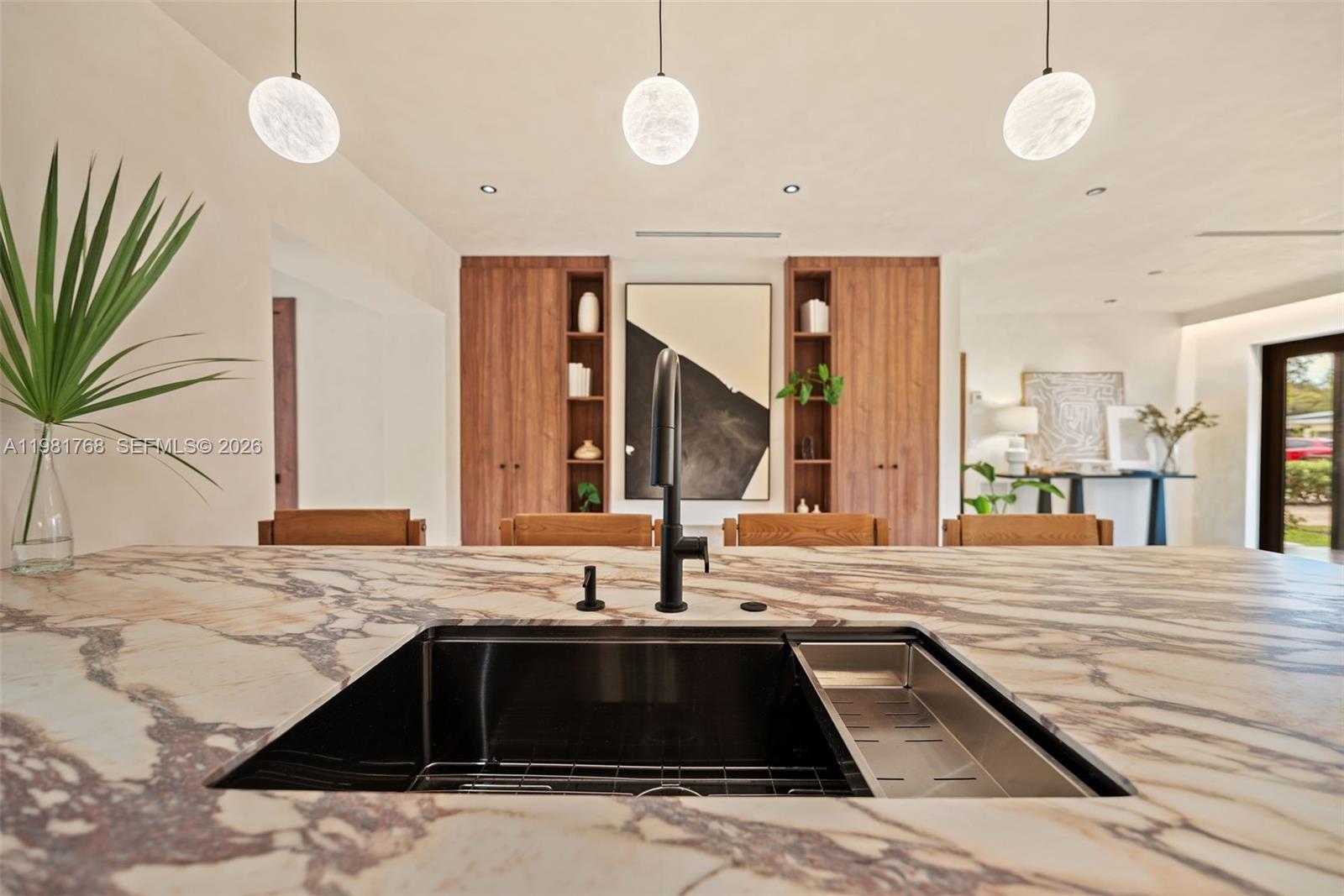 ELBARODA GROVE - Residential