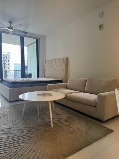 1010 Brickell Ave 2510