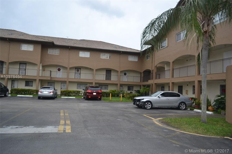 Beautiful 2/ 2.5 Apartment at Grand Vista Condo. Great opportunity for First Time Buyers or Investor. 2 Assigned Parking Spaces plus Guest Parking. Tiled Floor Throughout Apartment. Big Balcony. Washer & Dryer inside apartment. Sellers will considerate any serious offer. "Association Has No Reserves".