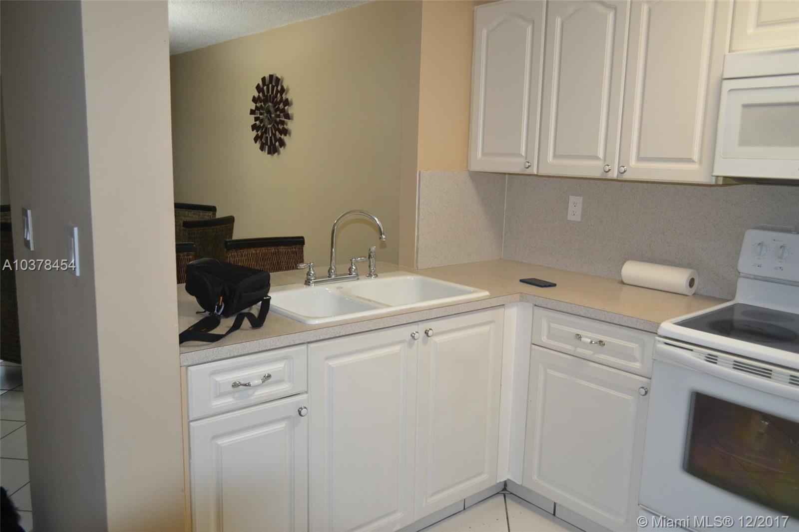 GRAND VISTA CONDO - Residential