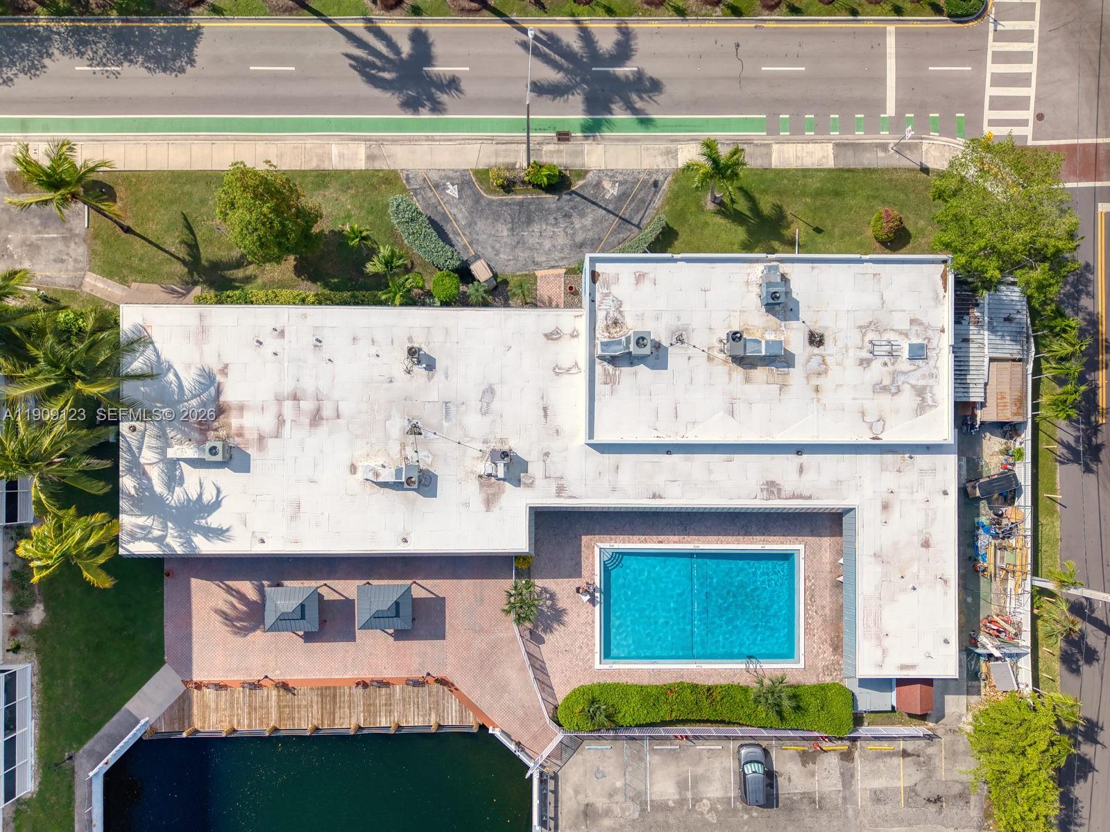 EASTERN SHORES - Residential