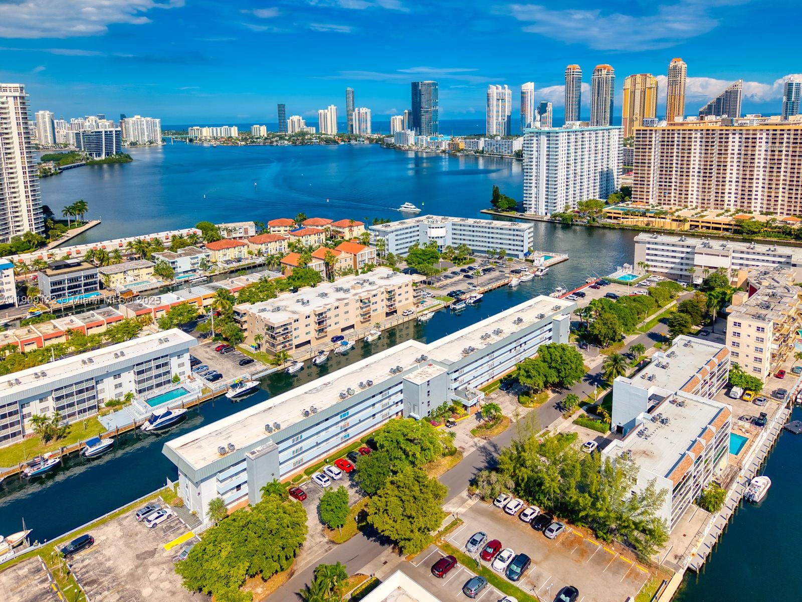 EASTERN SHORES - Residential