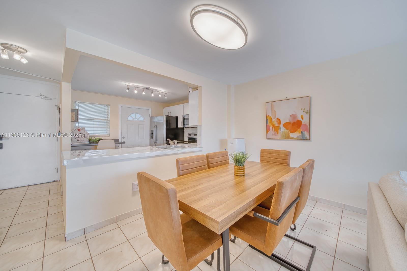 EASTERN SHORES - Residential