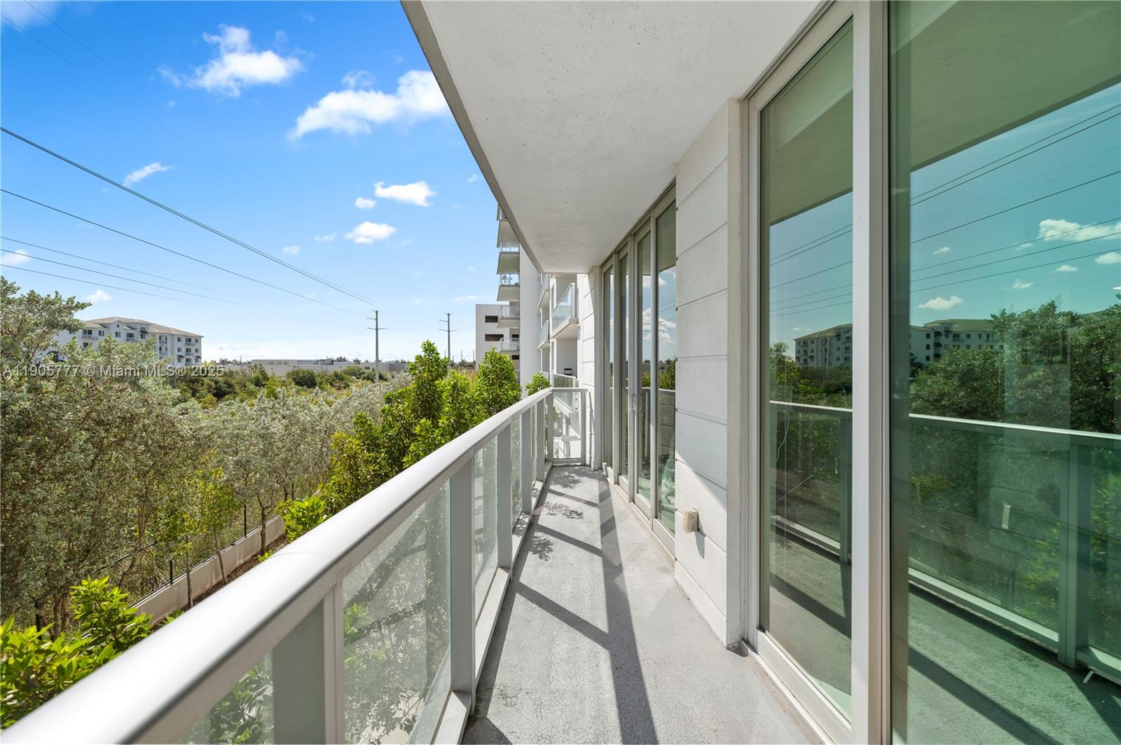 GRAND BAY COMMONS SOUTH - Residential Lease