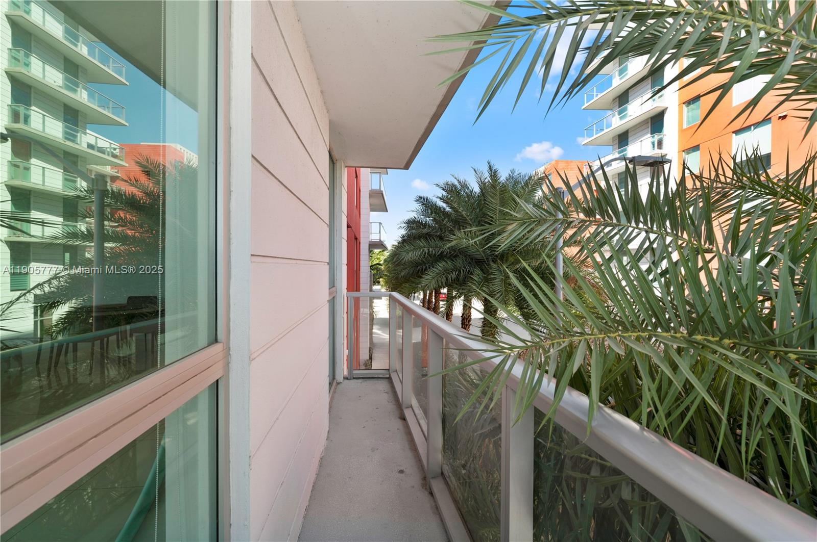 GRAND BAY COMMONS SOUTH - Residential Lease