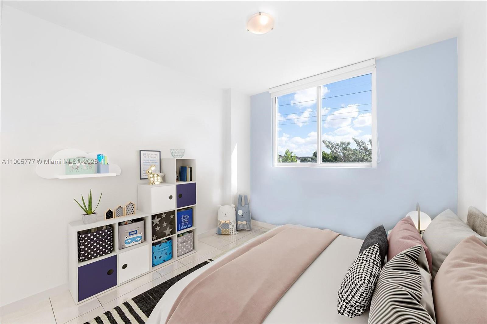 GRAND BAY COMMONS SOUTH - Residential Lease