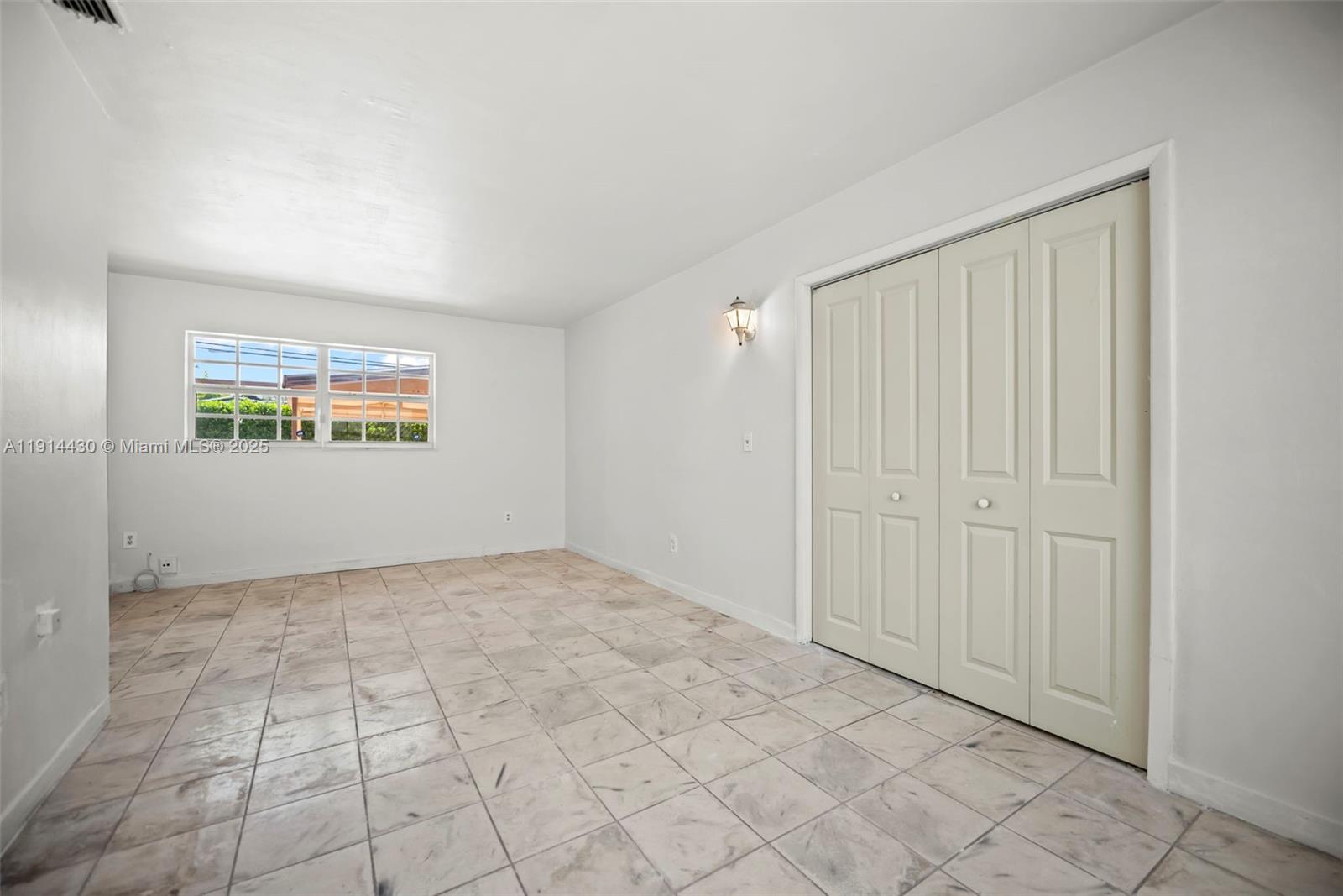 GRIFFING BISCAYNE PARK ES - Residential