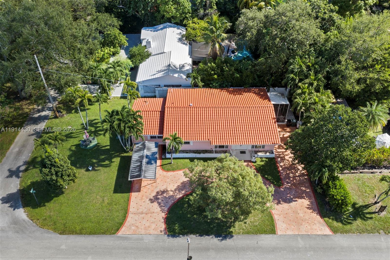 GRIFFING BISCAYNE PARK ES - Residential