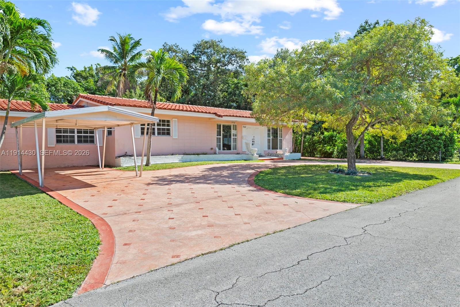 GRIFFING BISCAYNE PARK ES - Residential