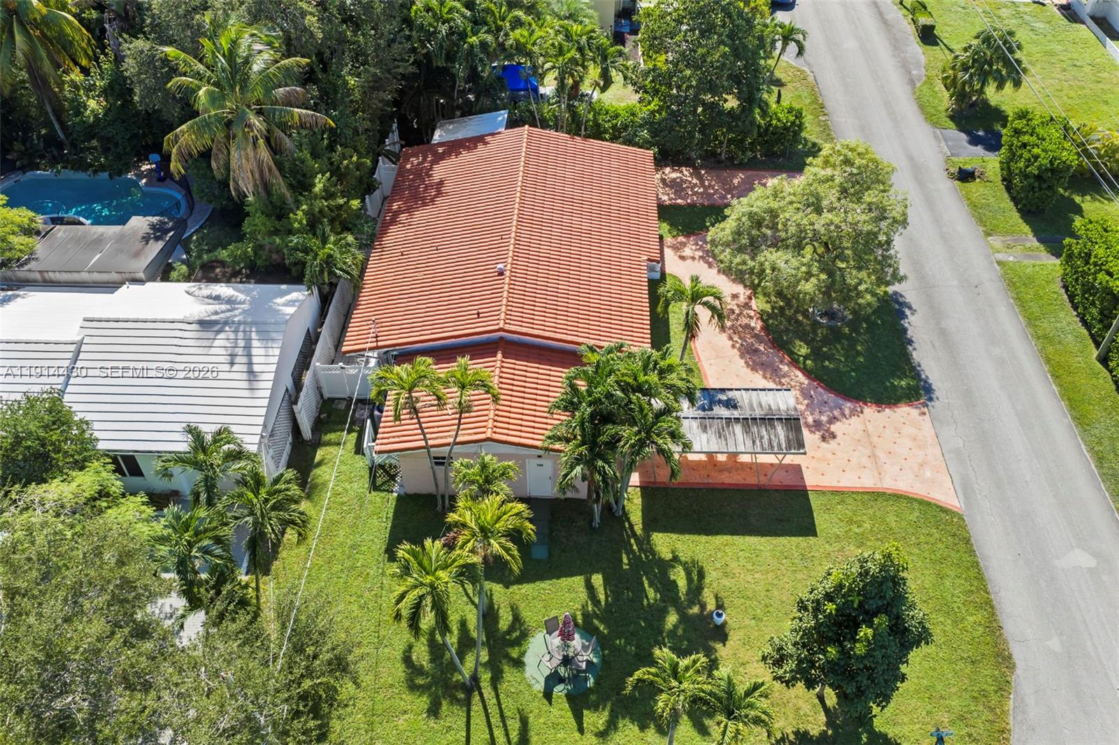 GRIFFING BISCAYNE PARK ES - Residential