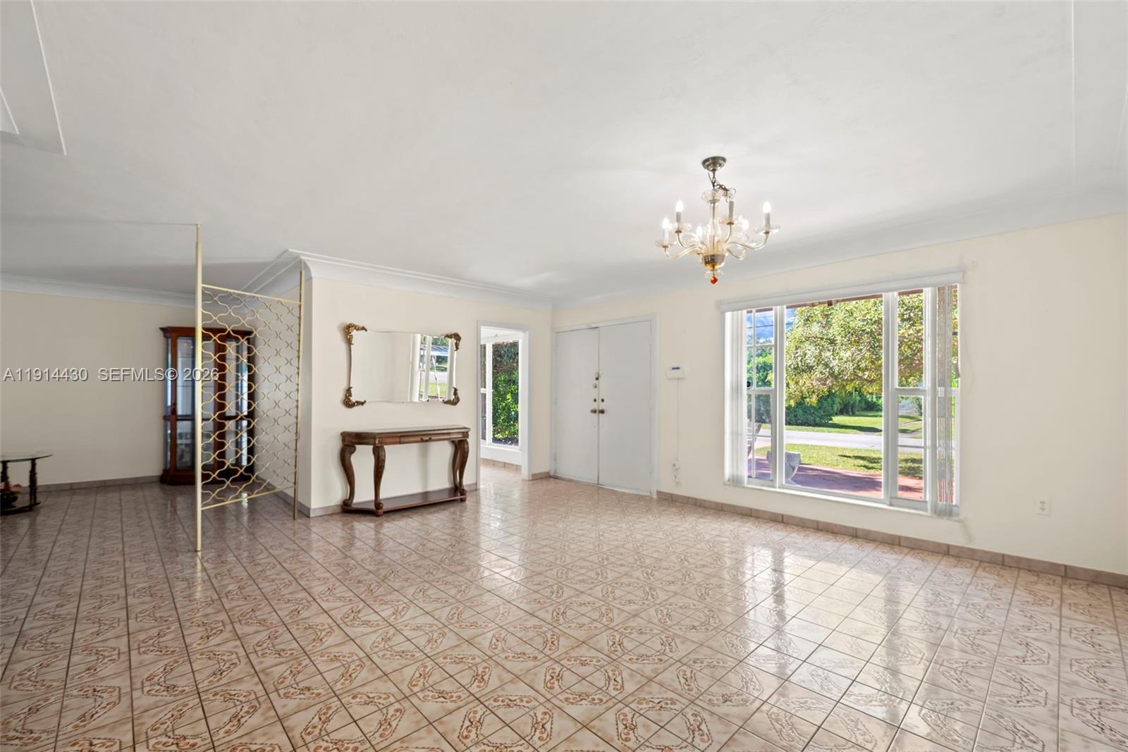 GRIFFING BISCAYNE PARK ES - Residential